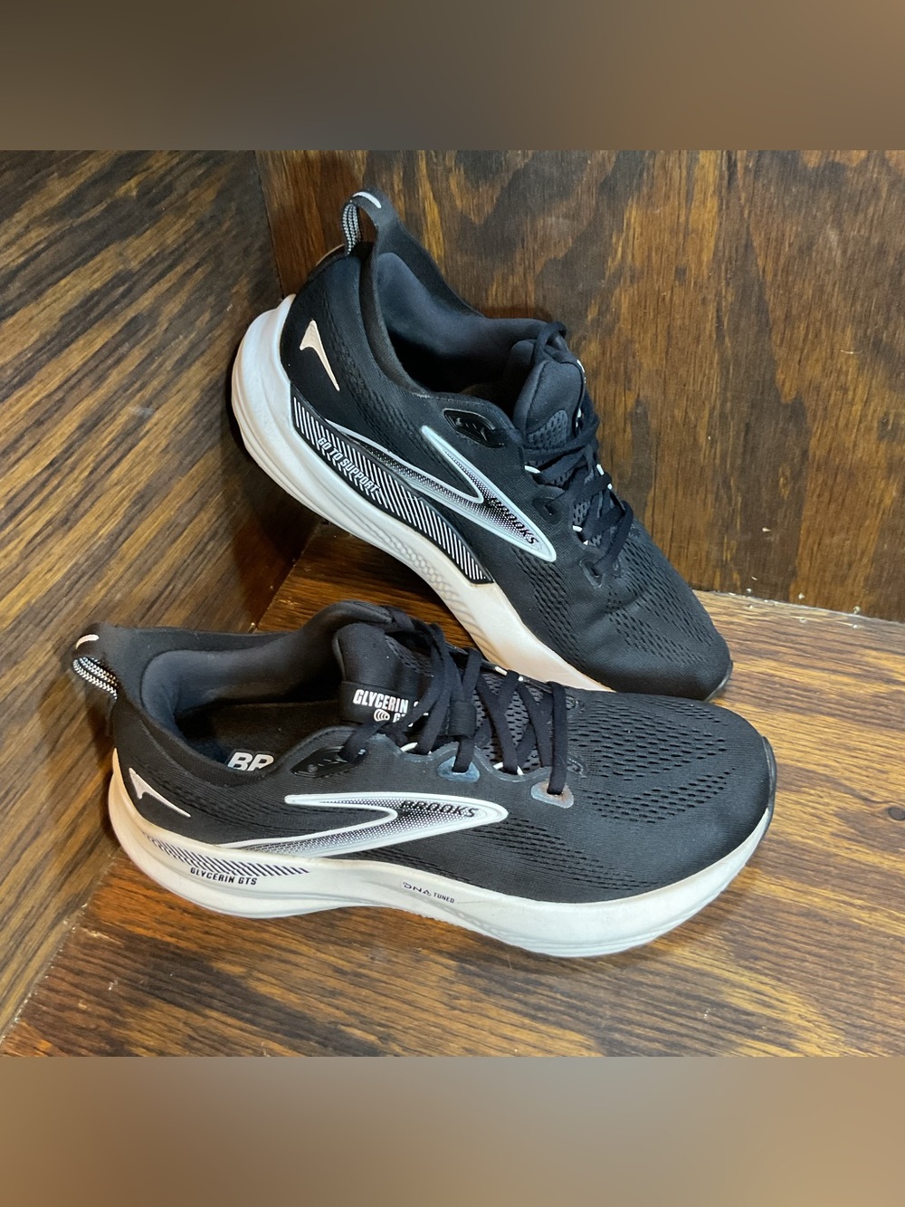 Brooks Glycerin GTS 22 Shoes Womens Sz 10.5 Black Grey White Running Sneakers